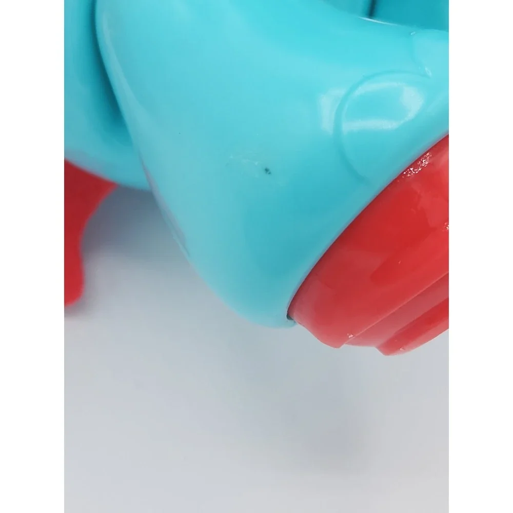 Fisher-Price Amazing Animals 8